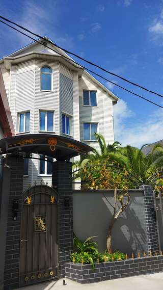 Гостиница Белый Орёл Сочи Стандартный четырехместный номер-12